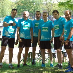 zdjęcie z wrocławskiego biegu firmowego dla fundacji everest